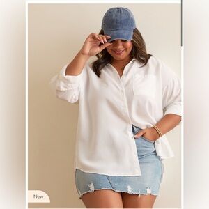 NWT Arula White Button Down Top